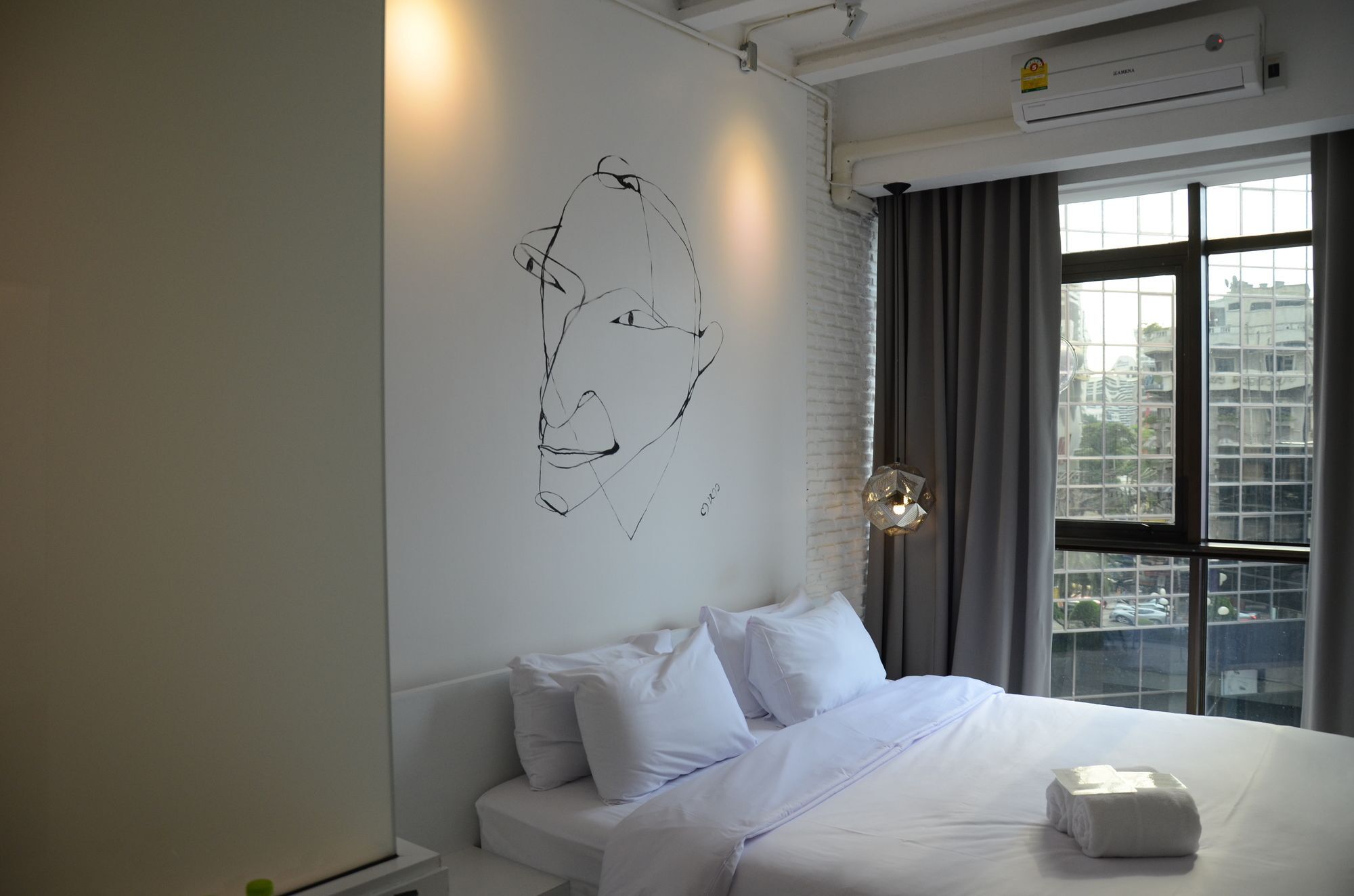 3 Howw Hostel At Sukhumvit 21 Bangkok Exterior photo